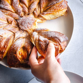 Christmas Baking stuffed wreath